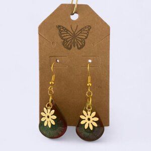 Golden Meadow Teardrops
